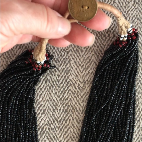 BLACK beaded Chunky Necklace - Picture 4 of 4